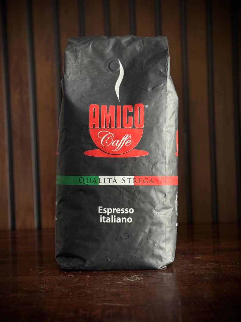 دانه قهوه امیکو استرجا