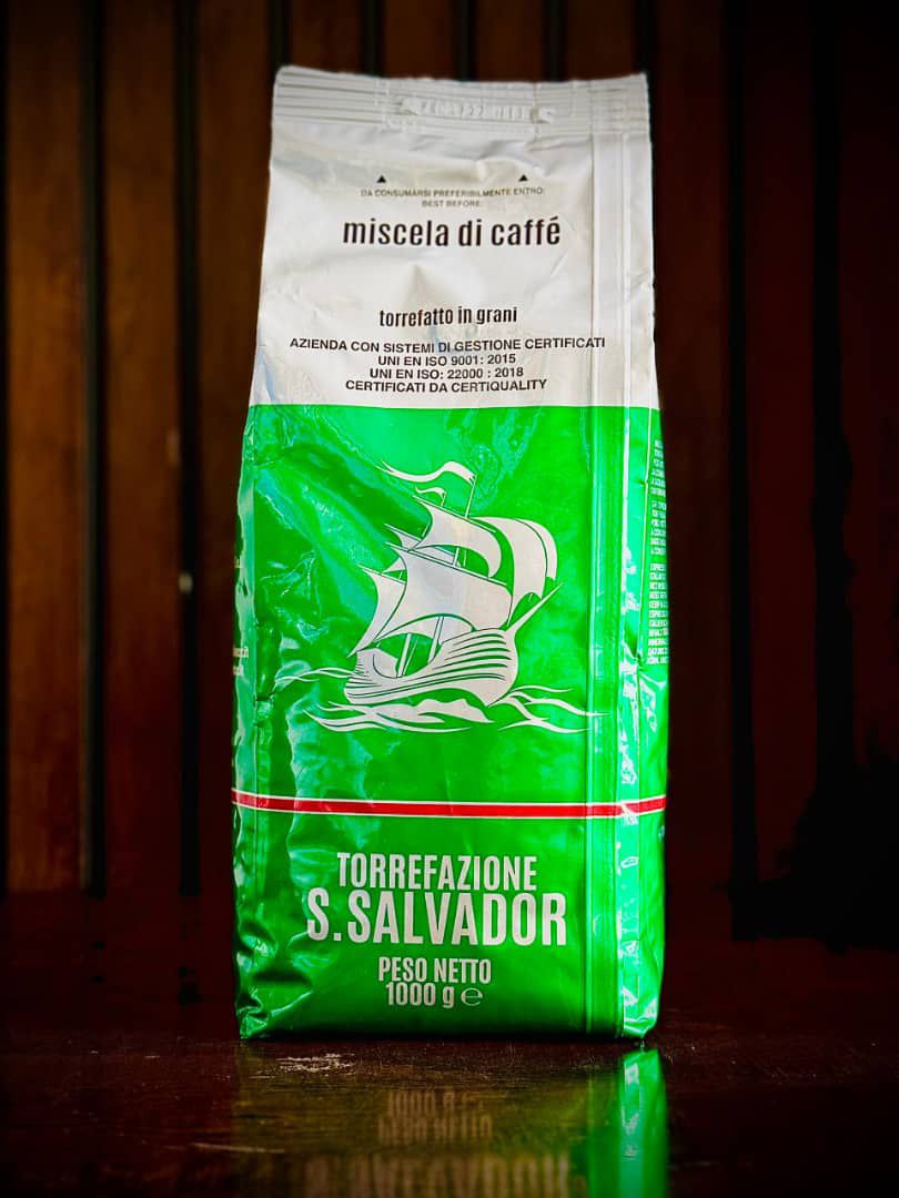 دانه قهوه سالوادور سبز